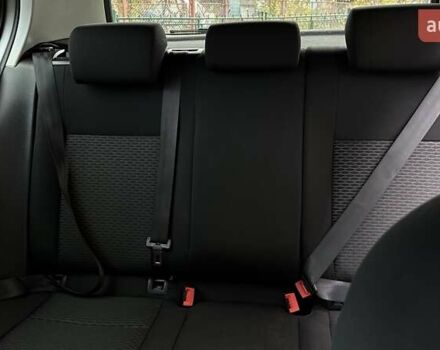 Сірий Фольксваген Гольф, об'ємом двигуна 1.6 л та пробігом 197 тис. км за 7750 $, фото 18 на Automoto.ua