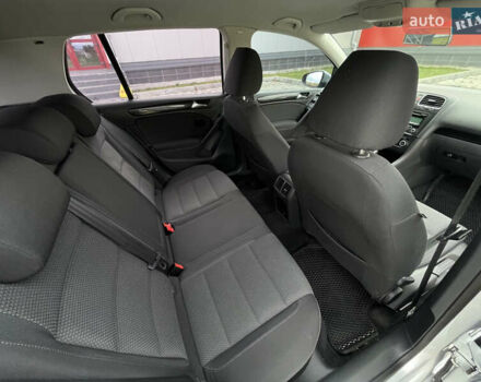 Серый Фольксваген Гольф, объемом двигателя 2 л и пробегом 257 тыс. км за 8350 $, фото 75 на Automoto.ua