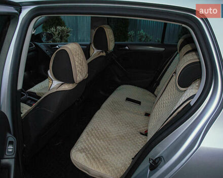 Серый Фольксваген Гольф, объемом двигателя 1.2 л и пробегом 235 тыс. км за 9200 $, фото 32 на Automoto.ua