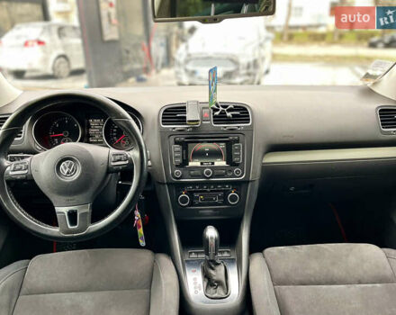 Серый Фольксваген Гольф, объемом двигателя 1.6 л и пробегом 305 тыс. км за 8200 $, фото 3 на Automoto.ua