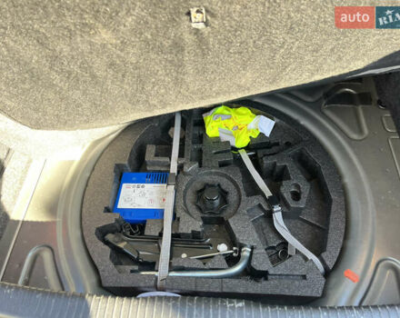 Сірий Фольксваген Гольф, об'ємом двигуна 1.6 л та пробігом 228 тис. км за 9700 $, фото 6 на Automoto.ua