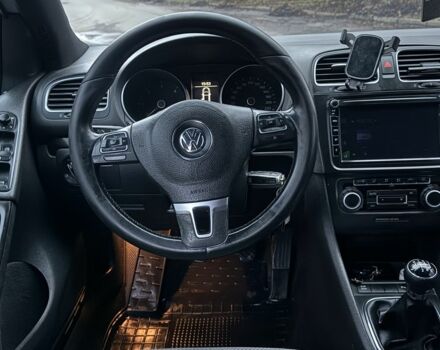 Серый Фольксваген Гольф, объемом двигателя 2 л и пробегом 270 тыс. км за 8300 $, фото 12 на Automoto.ua