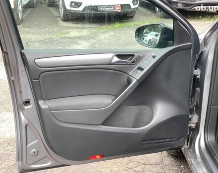 Сірий Фольксваген Гольф, об'ємом двигуна 1.6 л та пробігом 223 тис. км за 8790 $, фото 20 на Automoto.ua