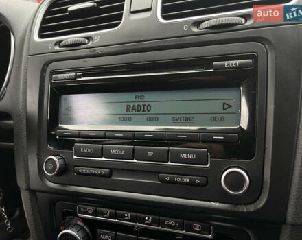 Серый Фольксваген Гольф, объемом двигателя 2 л и пробегом 257 тыс. км за 8350 $, фото 90 на Automoto.ua