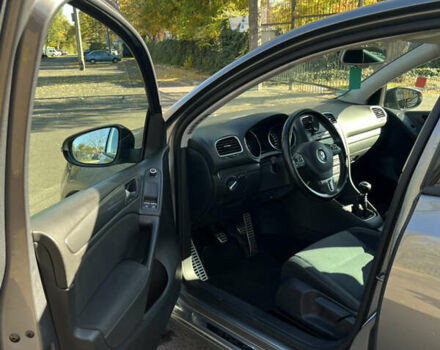 Сірий Фольксваген Гольф, об'ємом двигуна 1.6 л та пробігом 228 тис. км за 9700 $, фото 17 на Automoto.ua