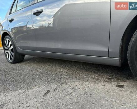 Серый Фольксваген Гольф, объемом двигателя 1.39 л и пробегом 248 тыс. км за 8200 $, фото 8 на Automoto.ua