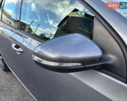 Серый Фольксваген Гольф, объемом двигателя 1.39 л и пробегом 248 тыс. км за 8200 $, фото 4 на Automoto.ua