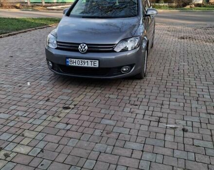 Серый Фольксваген Гольф, объемом двигателя 1.39 л и пробегом 89 тыс. км за 12000 $, фото 7 на Automoto.ua