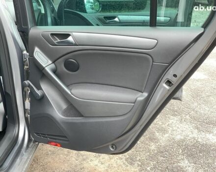 Сірий Фольксваген Гольф, об'ємом двигуна 1.6 л та пробігом 223 тис. км за 8790 $, фото 17 на Automoto.ua