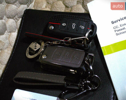 Серый Фольксваген Гольф, объемом двигателя 1.2 л и пробегом 235 тыс. км за 9200 $, фото 61 на Automoto.ua