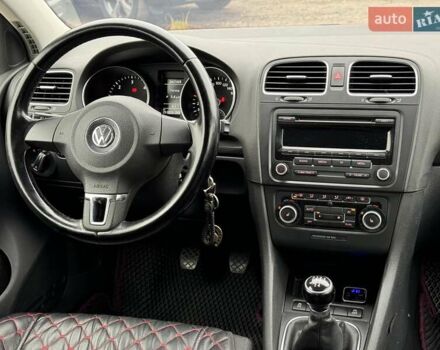 Сірий Фольксваген Гольф, об'ємом двигуна 1.6 л та пробігом 250 тис. км за 8690 $, фото 22 на Automoto.ua
