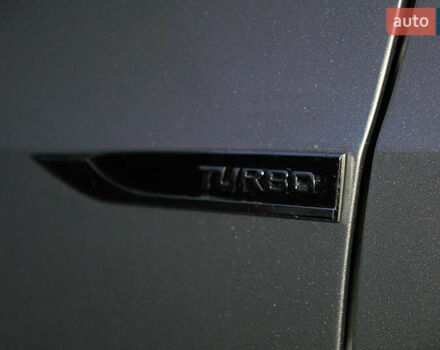 Серый Фольксваген Гольф, объемом двигателя 1.2 л и пробегом 235 тыс. км за 9200 $, фото 8 на Automoto.ua