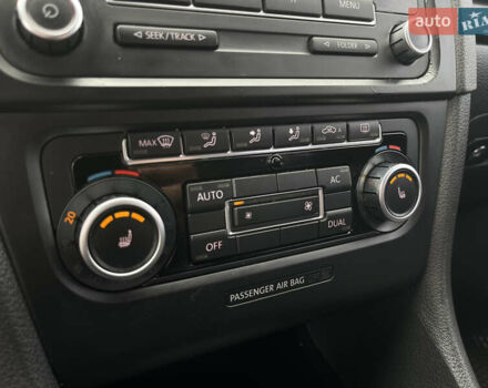 Серый Фольксваген Гольф, объемом двигателя 2 л и пробегом 257 тыс. км за 8350 $, фото 91 на Automoto.ua