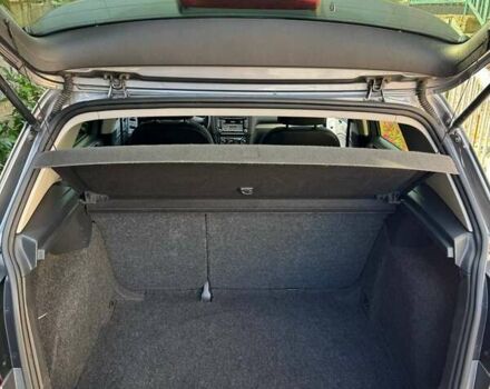 Серый Фольксваген Гольф, объемом двигателя 1.6 л и пробегом 283 тыс. км за 8400 $, фото 12 на Automoto.ua