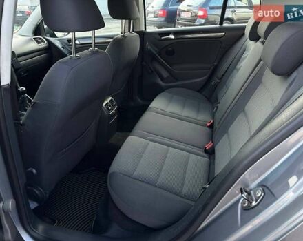 Серый Фольксваген Гольф, объемом двигателя 1.39 л и пробегом 248 тыс. км за 8200 $, фото 40 на Automoto.ua