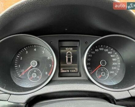 Серый Фольксваген Гольф, объемом двигателя 1.39 л и пробегом 286 тыс. км за 7777 $, фото 12 на Automoto.ua