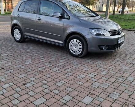 Серый Фольксваген Гольф, объемом двигателя 1.39 л и пробегом 89 тыс. км за 12000 $, фото 13 на Automoto.ua
