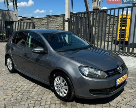 Серый Фольксваген Гольф, объемом двигателя 1.6 л и пробегом 283 тыс. км за 8400 $, фото 2 на Automoto.ua