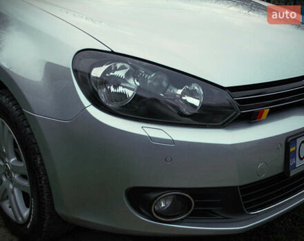 Серый Фольксваген Гольф, объемом двигателя 1.2 л и пробегом 235 тыс. км за 9200 $, фото 25 на Automoto.ua
