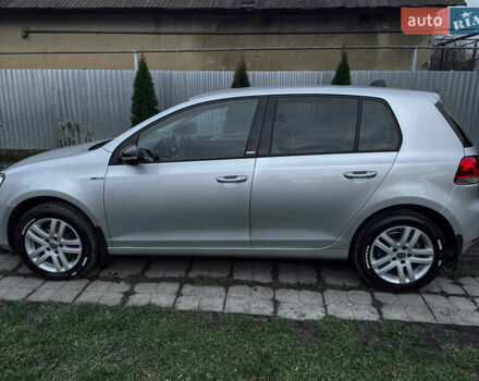 Серый Фольксваген Гольф, объемом двигателя 1.2 л и пробегом 235 тыс. км за 9200 $, фото 7 на Automoto.ua