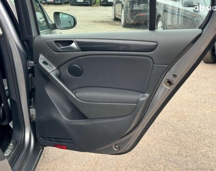 Сірий Фольксваген Гольф, об'ємом двигуна 1.6 л та пробігом 250 тис. км за 8690 $, фото 18 на Automoto.ua