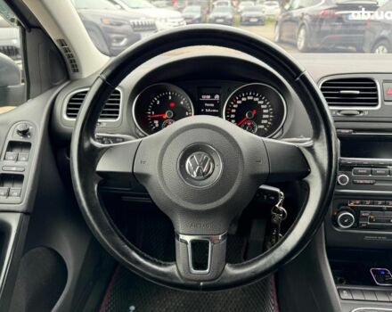 Сірий Фольксваген Гольф, об'ємом двигуна 1.6 л та пробігом 250 тис. км за 8690 $, фото 24 на Automoto.ua