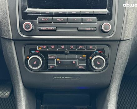 Сірий Фольксваген Гольф, об'ємом двигуна 1.6 л та пробігом 250 тис. км за 8690 $, фото 27 на Automoto.ua