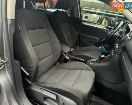 Сірий Фольксваген Гольф, об'ємом двигуна 2 л та пробігом 172 тис. км за 8990 $, фото 6 на Automoto.ua