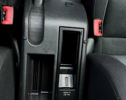 Серый Фольксваген Гольф, объемом двигателя 1.6 л и пробегом 260 тыс. км за 9400 $, фото 47 на Automoto.ua