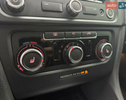 Сірий Фольксваген Гольф, об'ємом двигуна 2 л та пробігом 172 тис. км за 8990 $, фото 13 на Automoto.ua