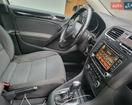 Серый Фольксваген Гольф, объемом двигателя 1.6 л и пробегом 211 тыс. км за 8400 $, фото 8 на Automoto.ua