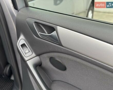 Серый Фольксваген Гольф, объемом двигателя 1.39 л и пробегом 205 тыс. км за 8600 $, фото 54 на Automoto.ua