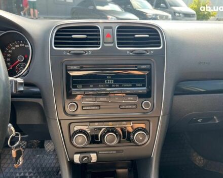 Серый Фольксваген Гольф, объемом двигателя 1.2 л и пробегом 237 тыс. км за 7190 $, фото 22 на Automoto.ua