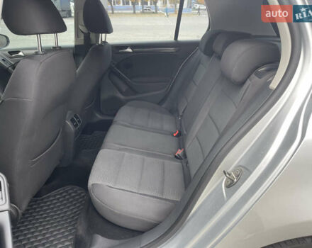 Фольксваген Гольф 2012 в Черкассах на Automoto.ua Серый Фольксваген Гольф, объемом двигателя 1.6 л и пробегом 187 тыс. км за 7999 $, фото 14 на Automoto.ua