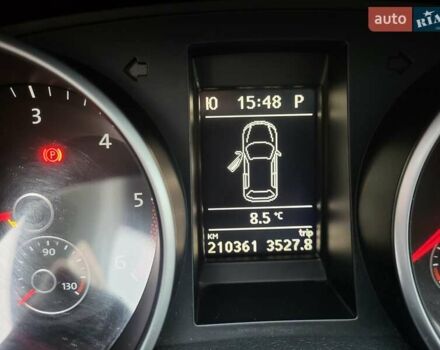 Серый Фольксваген Гольф, объемом двигателя 1.6 л и пробегом 211 тыс. км за 8400 $, фото 3 на Automoto.ua