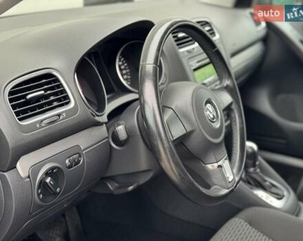 Серый Фольксваген Гольф, объемом двигателя 1.39 л и пробегом 205 тыс. км за 8600 $, фото 32 на Automoto.ua