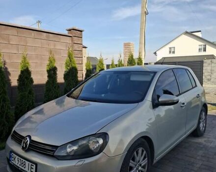 Серый Фольксваген Гольф, объемом двигателя 1.6 л и пробегом 209 тыс. км за 8000 $, фото 3 на Automoto.ua
