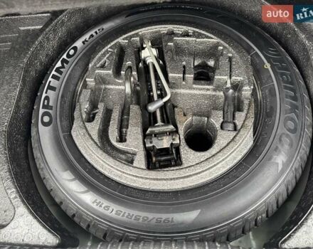 Серый Фольксваген Гольф, объемом двигателя 1.39 л и пробегом 205 тыс. км за 8600 $, фото 65 на Automoto.ua