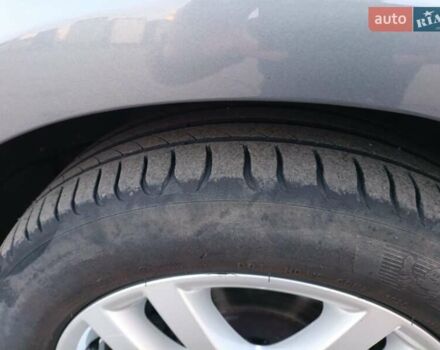 Серый Фольксваген Гольф, объемом двигателя 1.6 л и пробегом 215 тыс. км за 9999 $, фото 23 на Automoto.ua