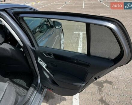 Серый Фольксваген Гольф, объемом двигателя 1.39 л и пробегом 271 тыс. км за 9500 $, фото 28 на Automoto.ua