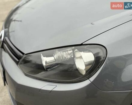 Серый Фольксваген Гольф, объемом двигателя 1.39 л и пробегом 205 тыс. км за 8600 $, фото 21 на Automoto.ua