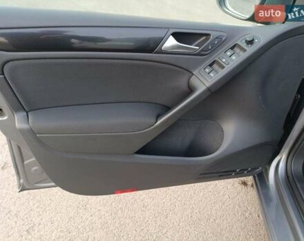 Серый Фольксваген Гольф, объемом двигателя 1.6 л и пробегом 215 тыс. км за 9999 $, фото 21 на Automoto.ua