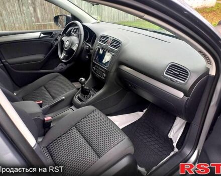 Сірий Фольксваген Гольф, об'ємом двигуна 1.6 л та пробігом 247 тис. км за 8700 $, фото 9 на Automoto.ua