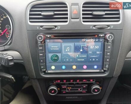 Сірий Фольксваген Гольф, об'ємом двигуна 1.6 л та пробігом 300 тис. км за 8500 $, фото 17 на Automoto.ua