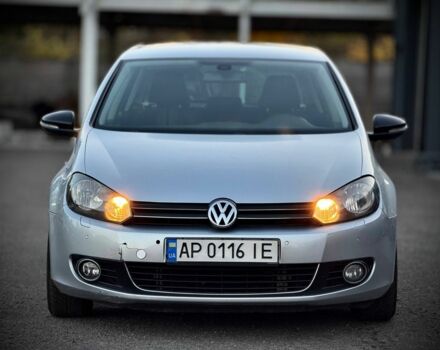 Серый Фольксваген Гольф, объемом двигателя 1.6 л и пробегом 300 тыс. км за 6600 $, фото 1 на Automoto.ua