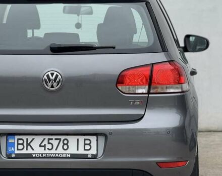 Серый Фольксваген Гольф, объемом двигателя 1.39 л и пробегом 205 тыс. км за 8600 $, фото 26 на Automoto.ua