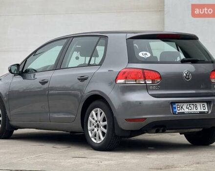 Серый Фольксваген Гольф, объемом двигателя 1.39 л и пробегом 205 тыс. км за 8600 $, фото 9 на Automoto.ua