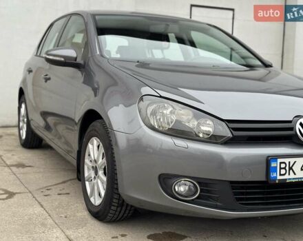 Серый Фольксваген Гольф, объемом двигателя 1.39 л и пробегом 205 тыс. км за 8600 $, фото 19 на Automoto.ua
