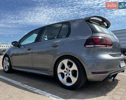 Серый Фольксваген Гольф, объемом двигателя 1.39 л и пробегом 271 тыс. км за 9500 $, фото 7 на Automoto.ua