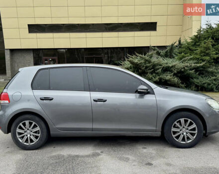 Сірий Фольксваген Гольф, об'ємом двигуна 1.6 л та пробігом 370 тис. км за 8700 $, фото 2 на Automoto.ua
